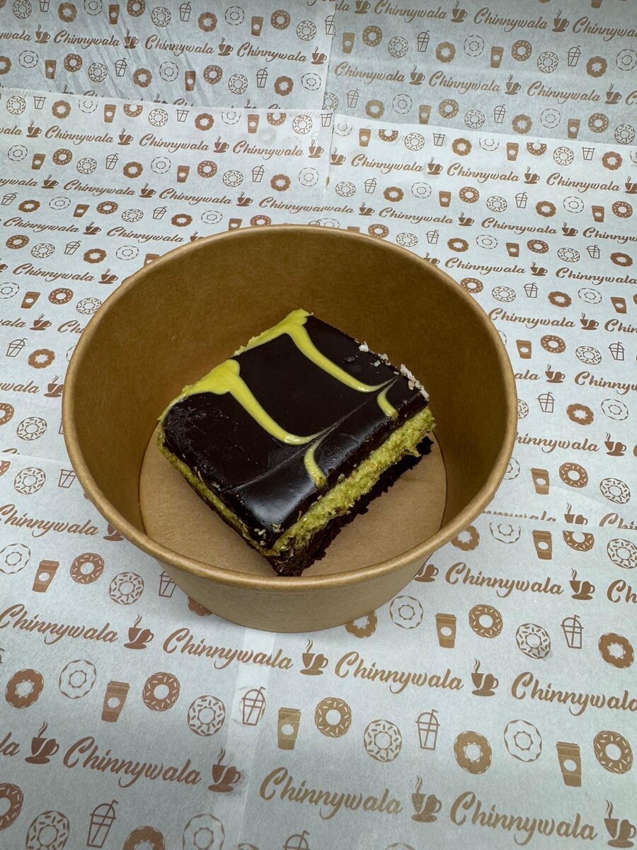 Kunafa Brownie Cake